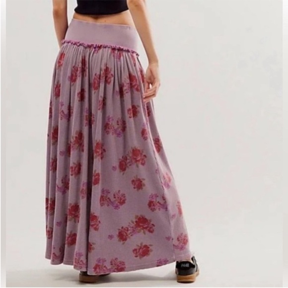 Free People Small Skirt Rosebud Maxi Floral Thermal Nirvana Combo in Lilac - Picture 8 of 11